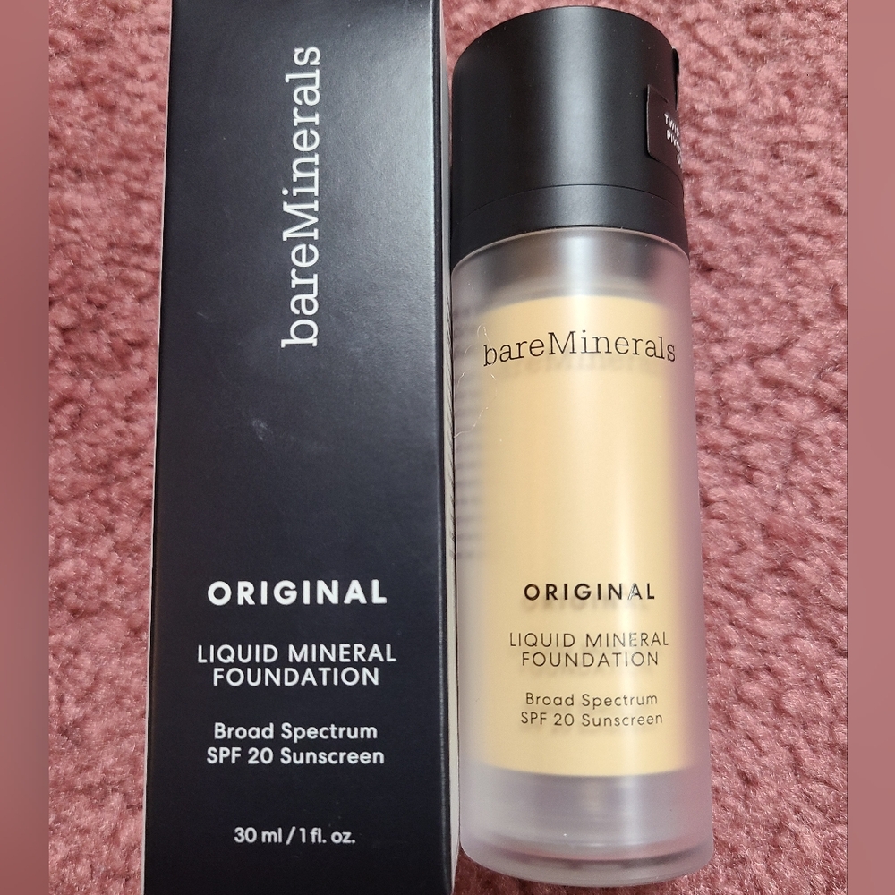 BareMinerals Original Liquid Mineral Foundation SPF20 "Fairly Light #03"